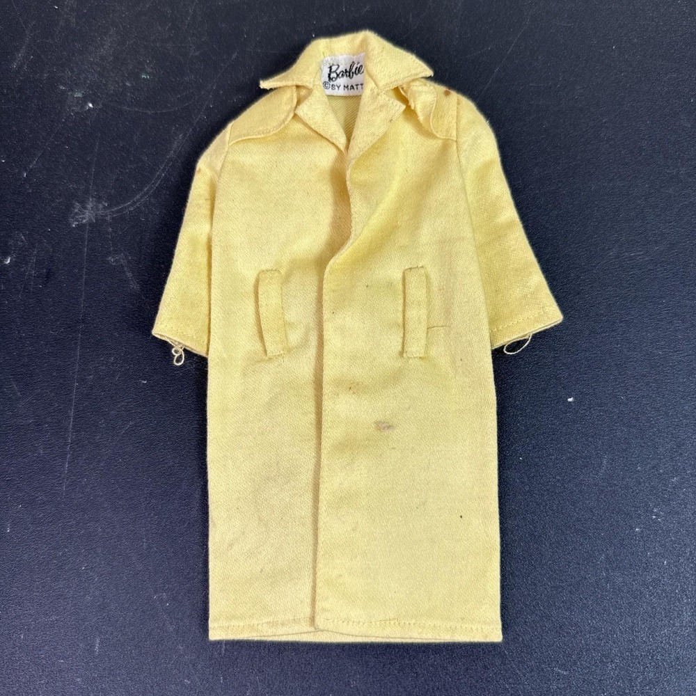 Vintage Skipper Barbie 1965 #1916 Rain or Shine Yellow Trench Coat Only READ‎